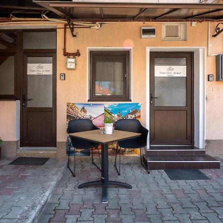 Central Amelie Accommodation ซิวิโชอารา ภายนอก รูปภาพ